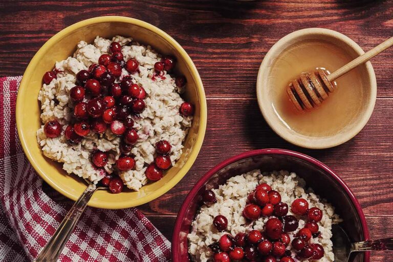 Einfaches Porridge aus dem Dutch Oven