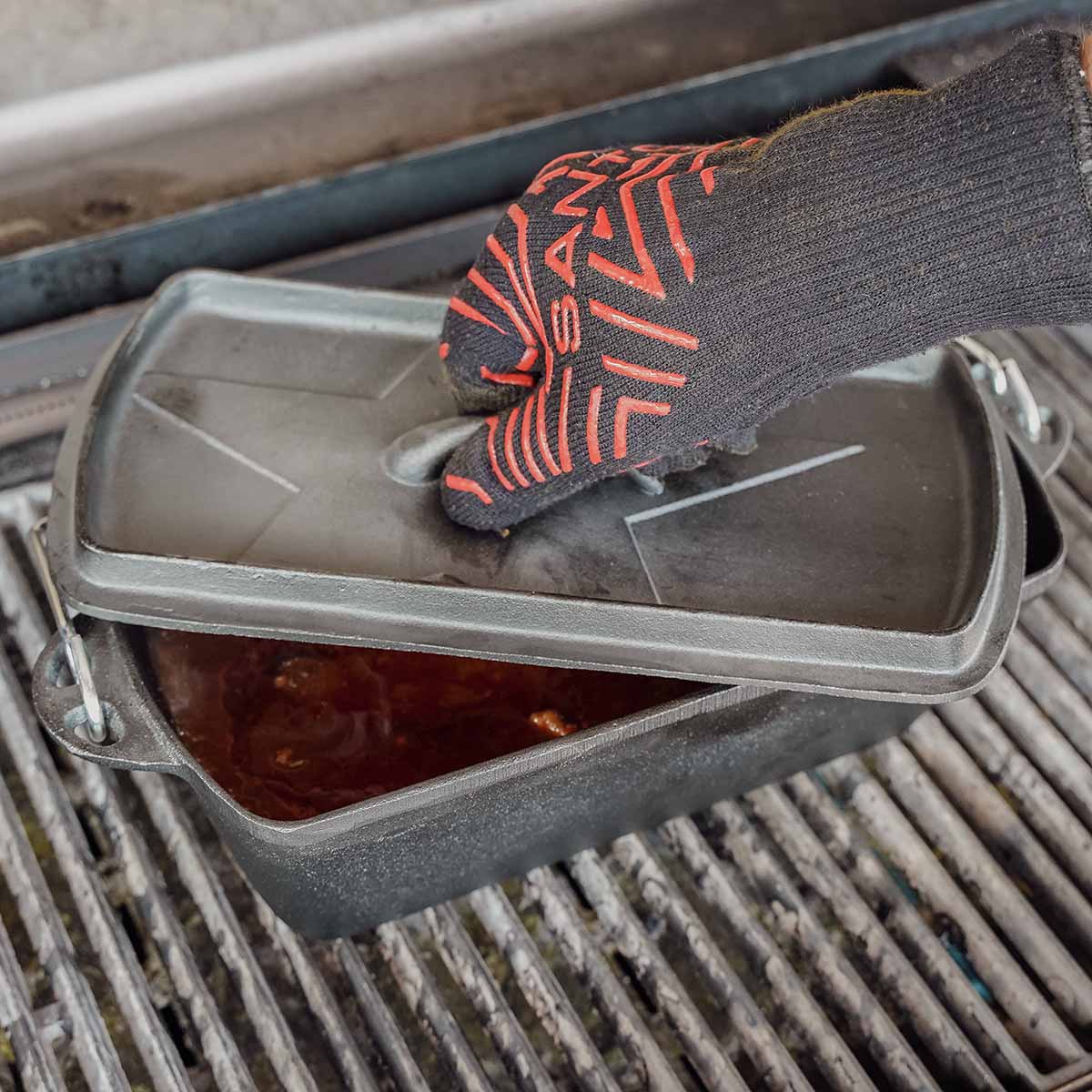 SANTOS Kastenform aus Gusseisen mit Henkel, 39 x 17cm  SANTOS Kastenform aus Gusseisen mit Henkel, 39 x 17cm