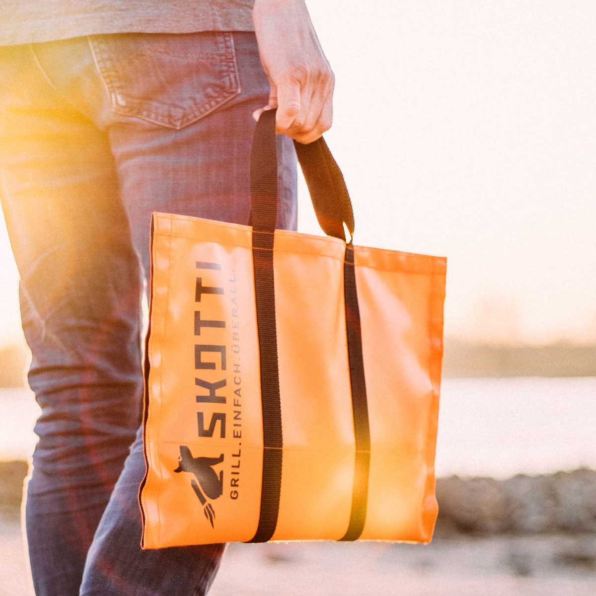 Skotti Grill 2.0 – zerlegbarer Edelstahl Gasgrill Skotti Grill 2.0 – zerlegbarer Edelstahl Gasgrill