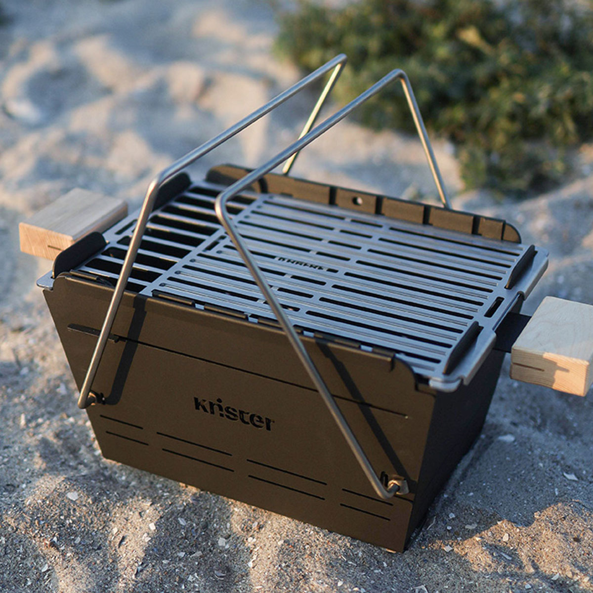 Knister Grill Original – tragbarer Holzkohlegrill