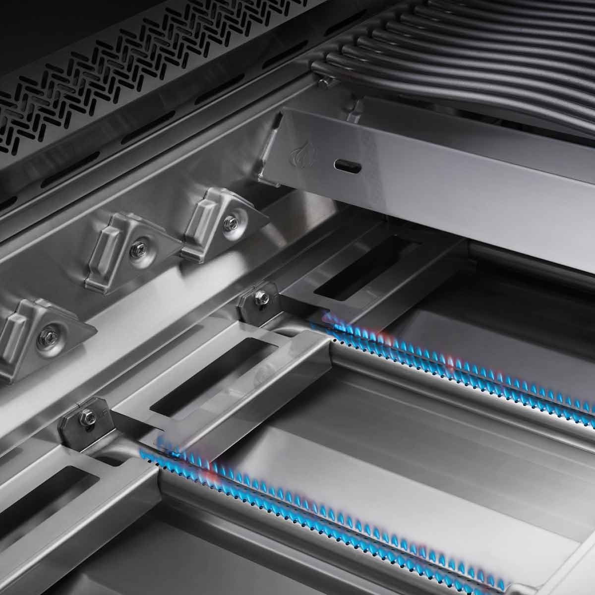 Napoleon Einbaugrill 700-Series 32 Zoll | Mattschwarz | inkl. Drehspieß und Innenbeleuchtung Napoleon Einbaugrill 700-Series 32 Zoll | Mattschwarz | inkl. Drehspieß und Innenbeleuchtung