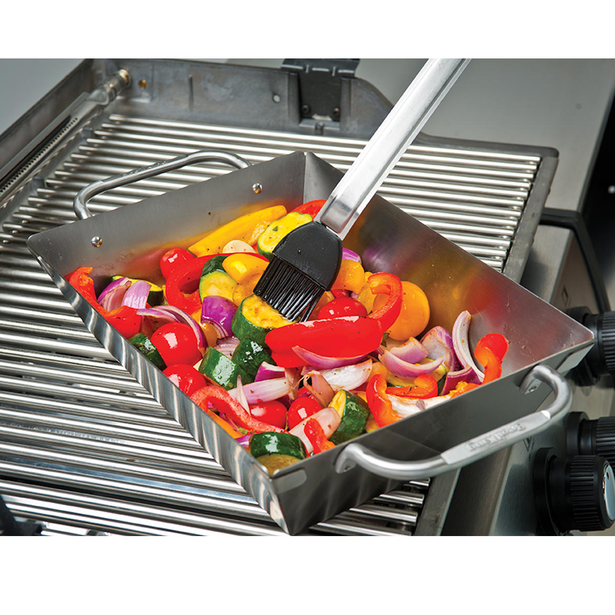 Broil King Wok in Anwendung