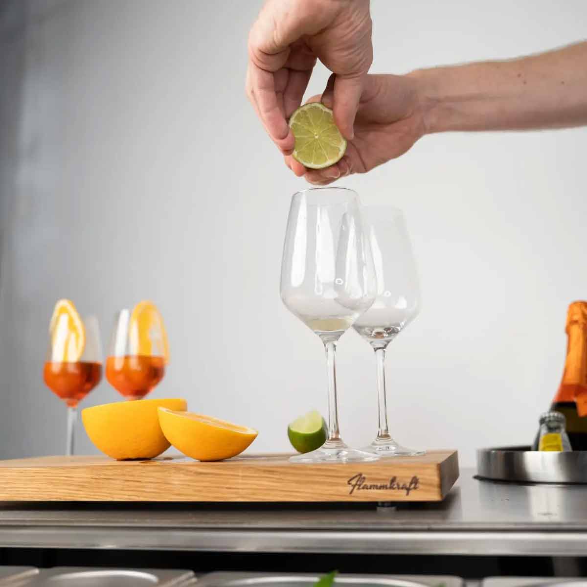 Flammkraft Block B, Flexibles Bar- und Kühlmodul