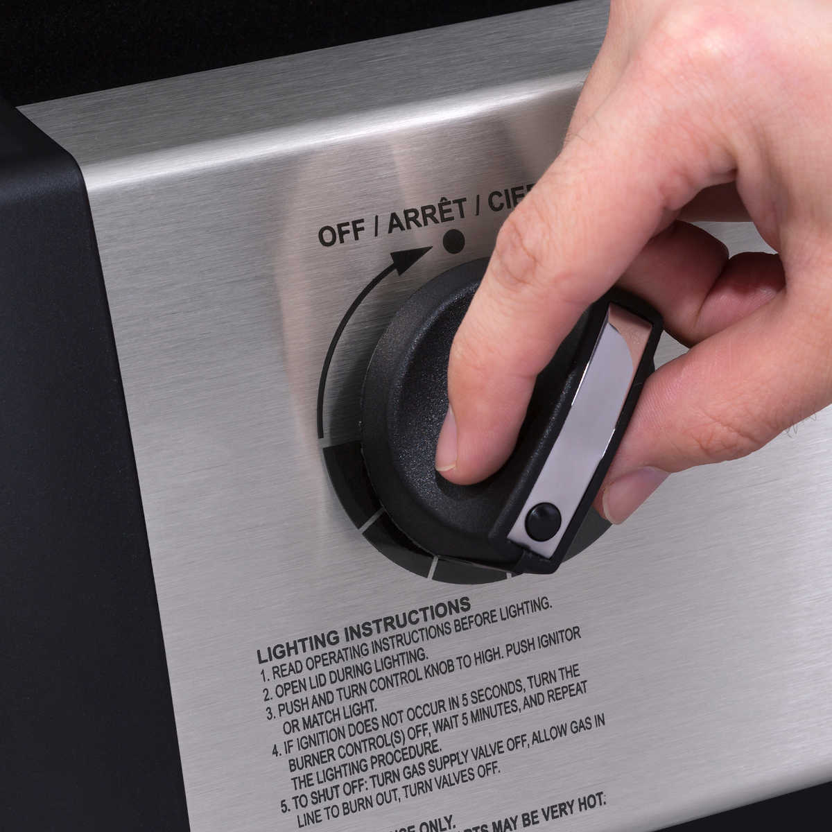 Broil King Gem 310, Schwarz Drehregler