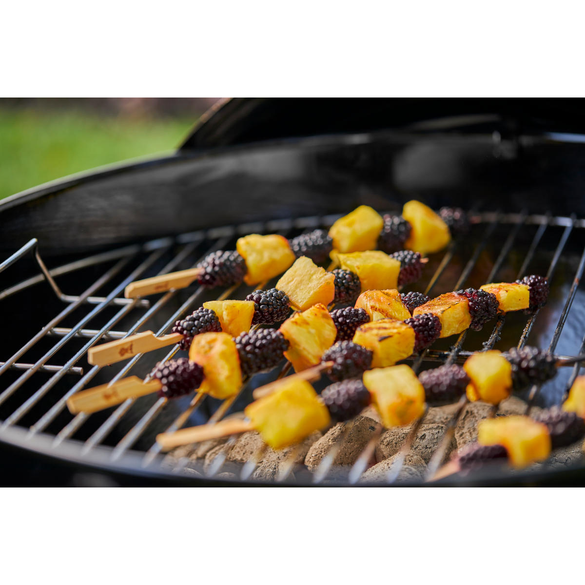 Weber Bambus Spieße (25 Stück) Stimmungsbild