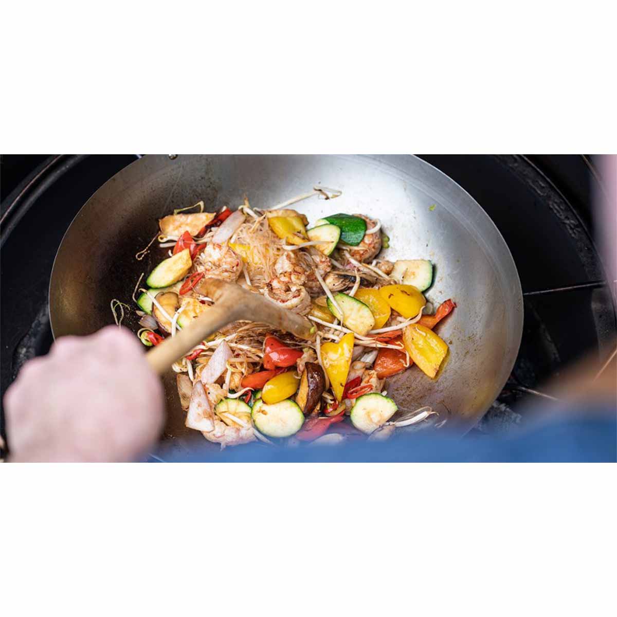 Big Green Egg Grill-Wok aus Kohlenstoffstahl Big Green Egg Grill-Wok aus Kohlenstoffstahl