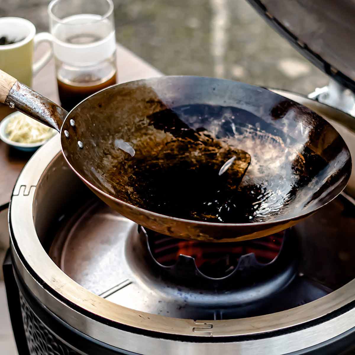 Monolith Wok aus Stahl mit rundem Boden Ø 35 cm