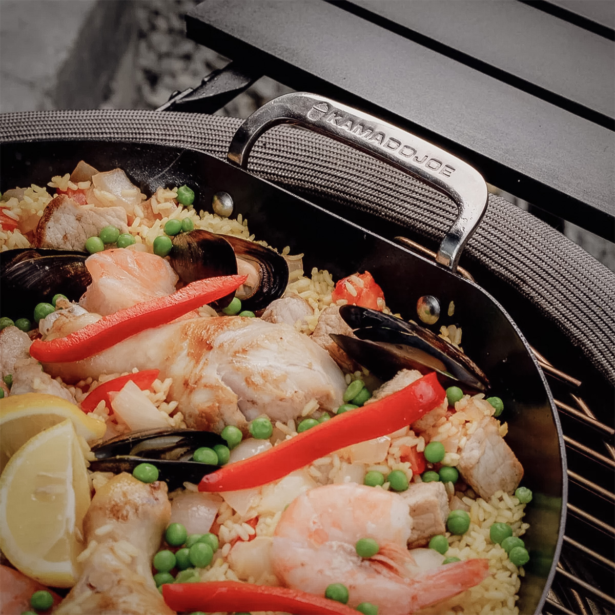 Kamado Joe Paella-Pfanne aus Karbonstahl, 45 cm