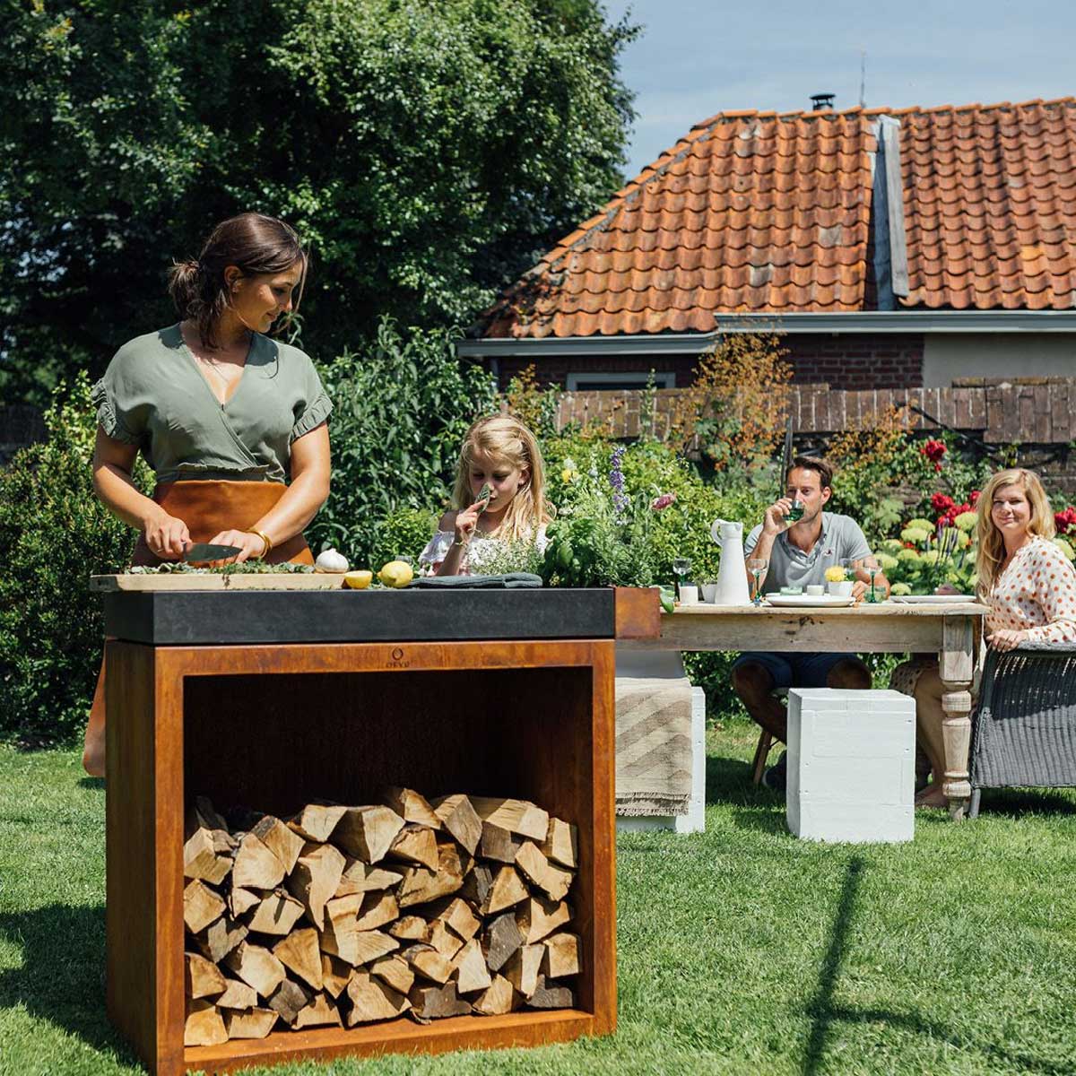 OFYR Butcher Block Storage 90 Corten Keramik Dunkelgrau