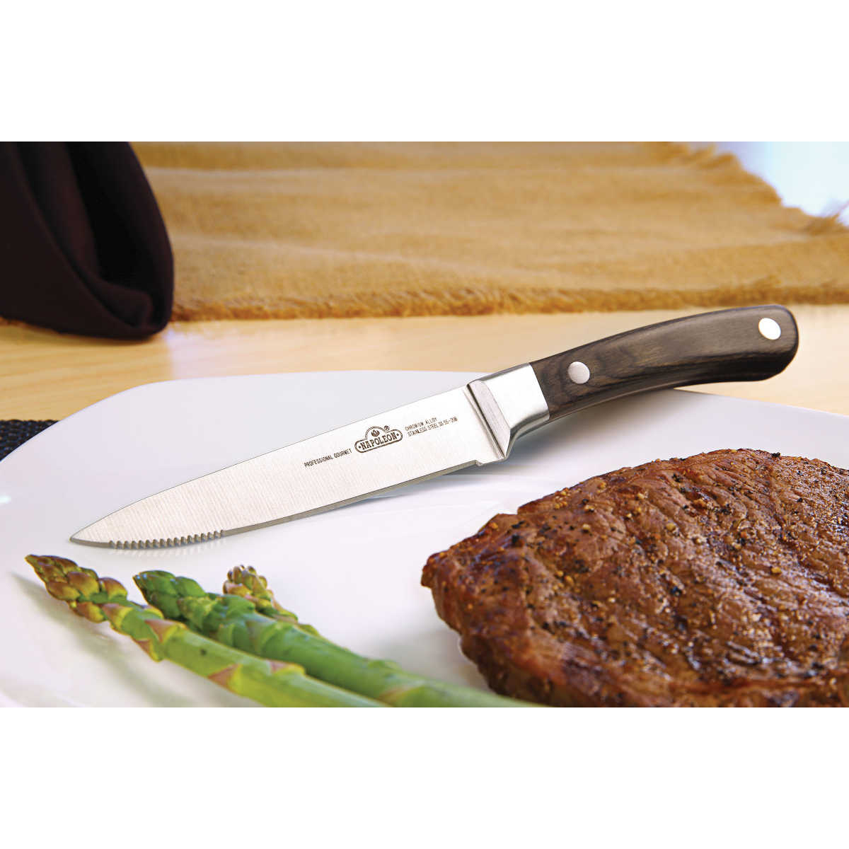 Napoleon Holzgriff Wellenschliff Steakmesser mit