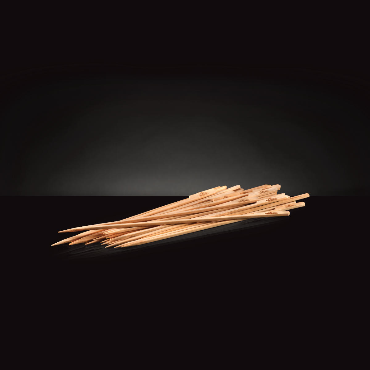 Napoleon Holz-Spieße aus Bambus, 15 cm lang, Spieße aufgehäuft
