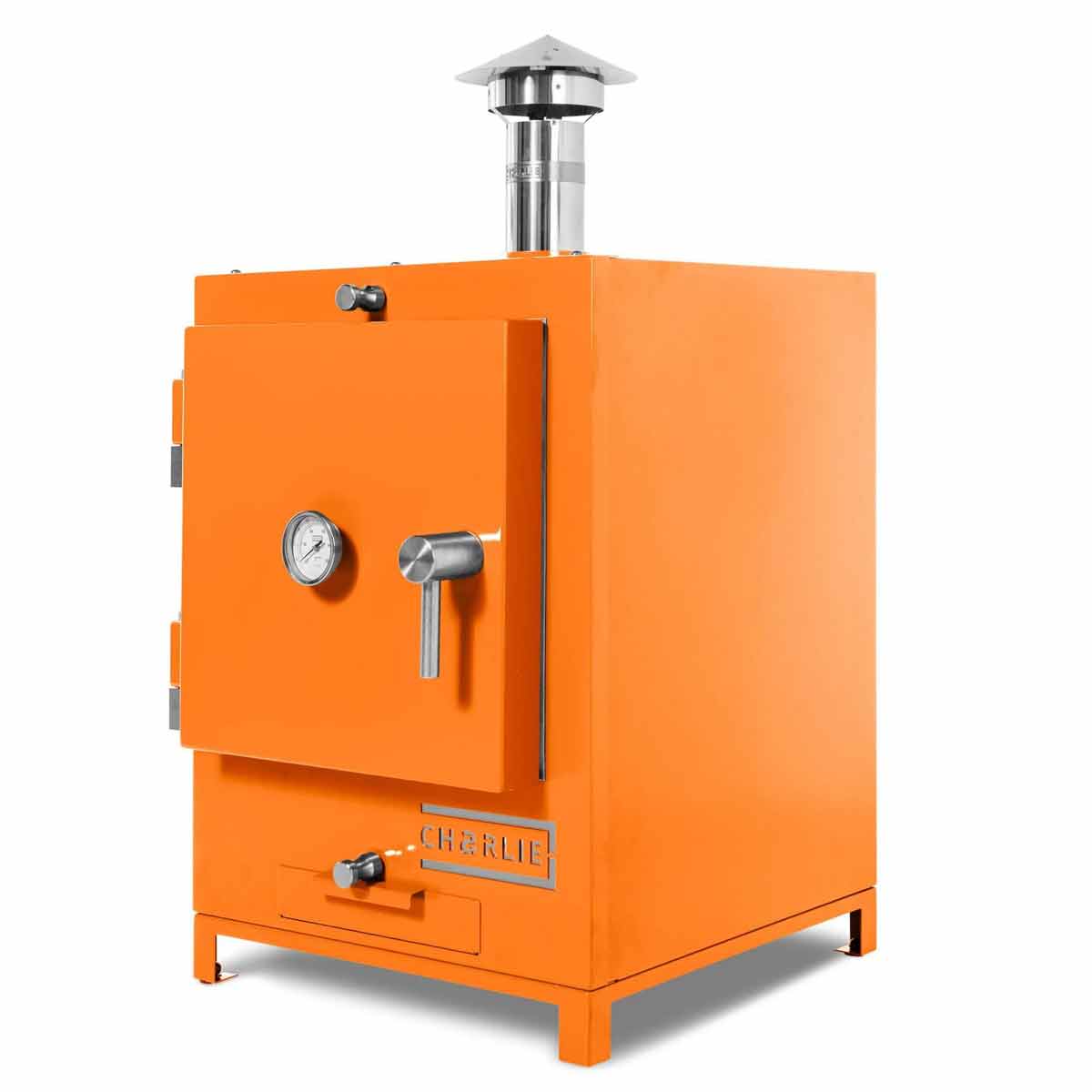 Charlie Oven Cheeky Tischofen | Saffron